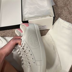 Brand new Gucci Ace sneakers 38